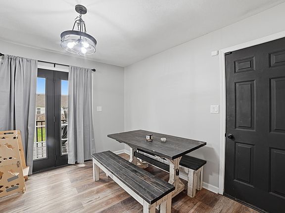 5th image of 291 Audrea Ln
