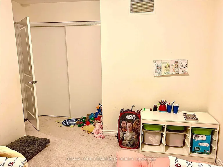 312 Jean Lndg — Photo 15