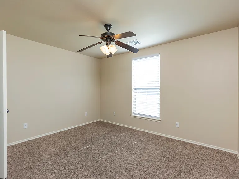 1001 SW 15th St — Photo 27
