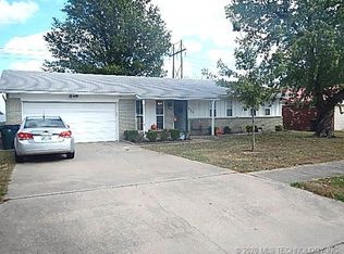 640 E Main St, Collinsville, OK 74021