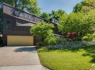 3140 Campfire Dr, Lawrence, KS 66049