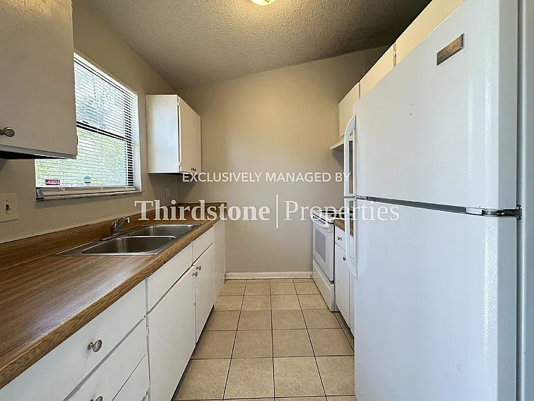 5128 Indian Lakes Ct #2 — Photo 3