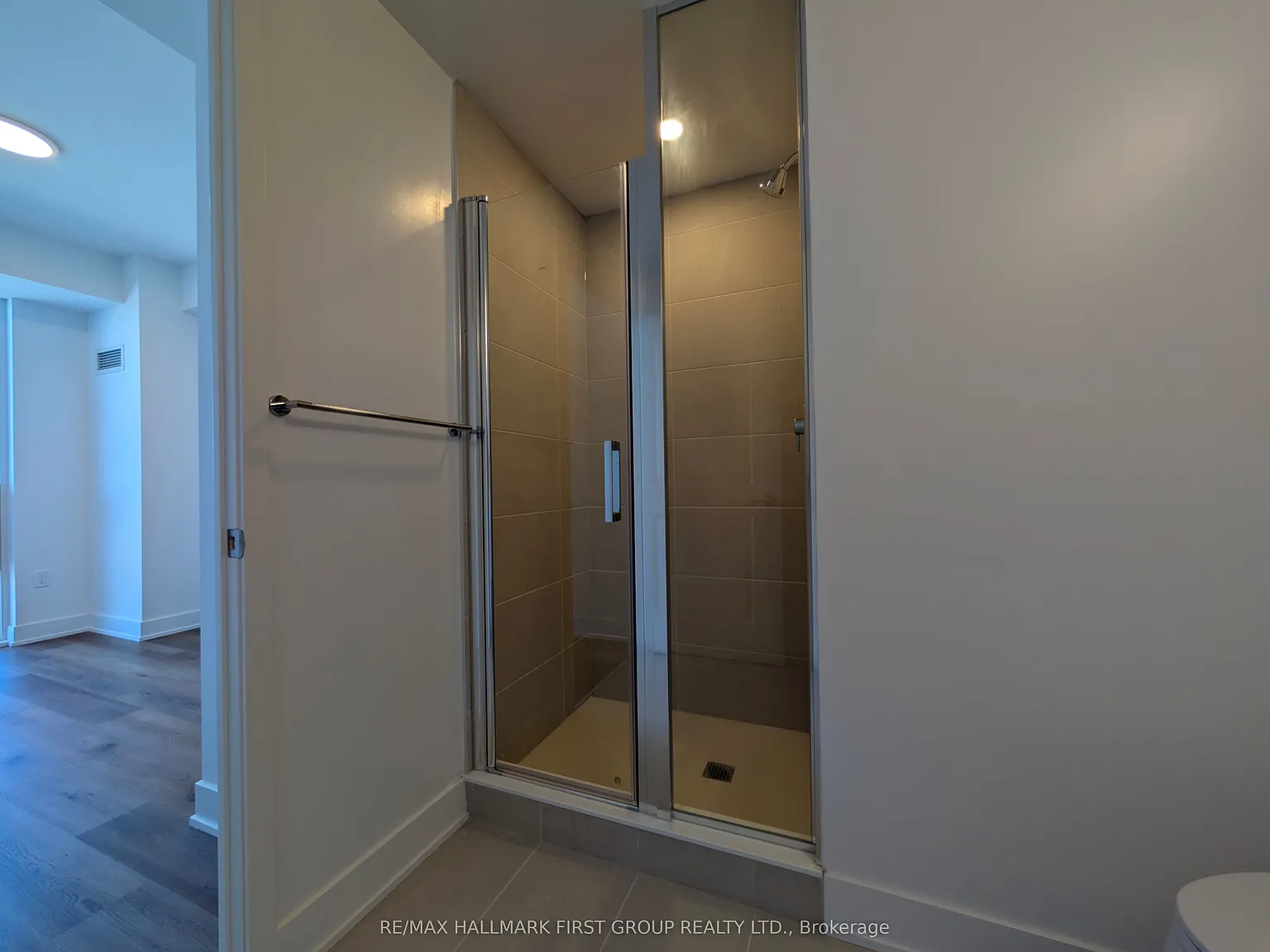 2 bed, $2,700 — Photo 2