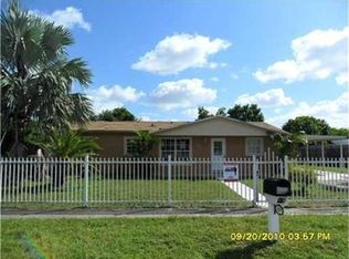 4230 NW 204th St, Miami Gardens, FL 33055
