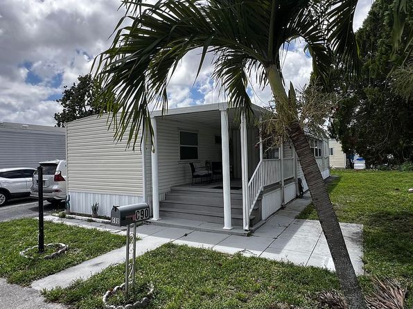 19900 NW 37th Ave #10