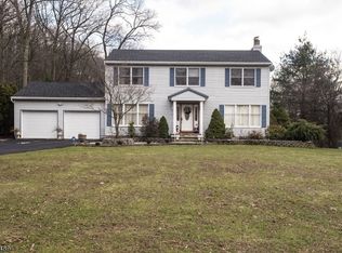 86 Orben Dr, Landing, NJ