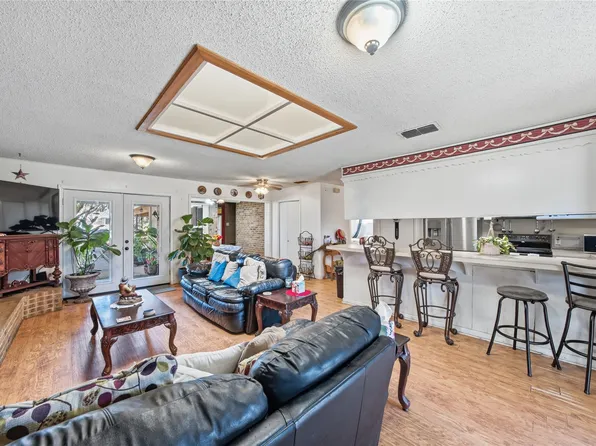 442 Rosemary Dr, Trinidad, TX 75163