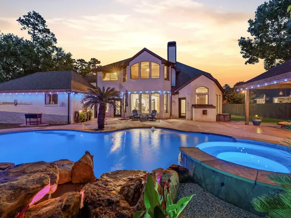 9059 Crighton Crossing Dr, Conroe, TX 77302