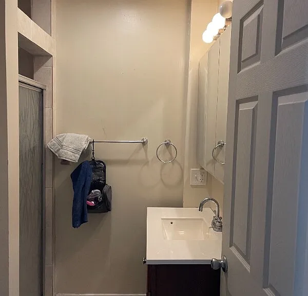 21 Rossmore St #3 — Photo 9