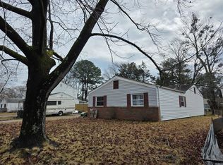 30 Greenwell Dr, Hampton, VA 23666