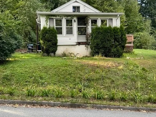 118 Southold Rd, Auburn, MA 01501