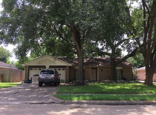 1110 Buoy Rd, Houston, TX 77062