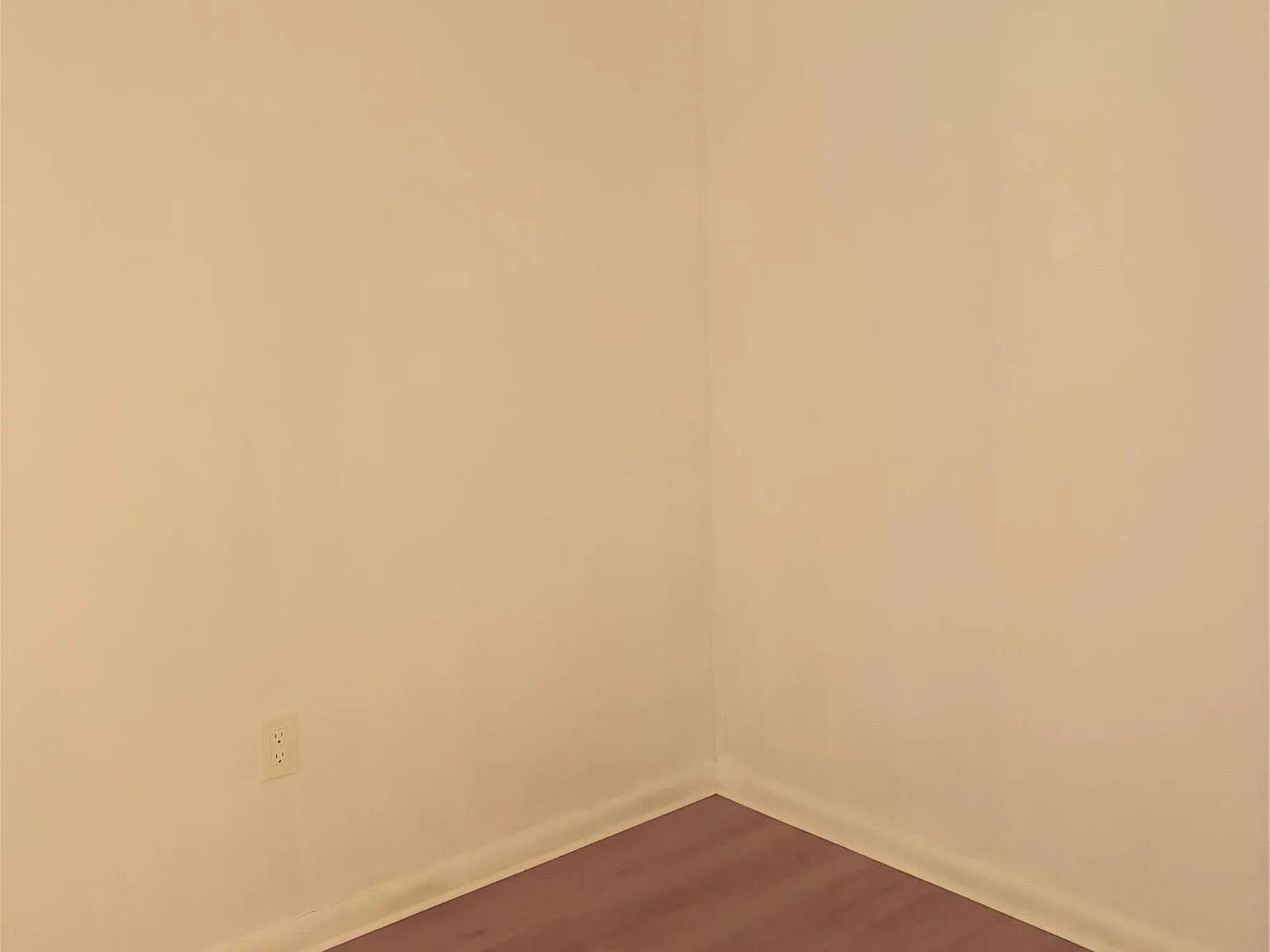 1 bed, 1.0 bath, 817 sqft, $1,650 — Photo 4