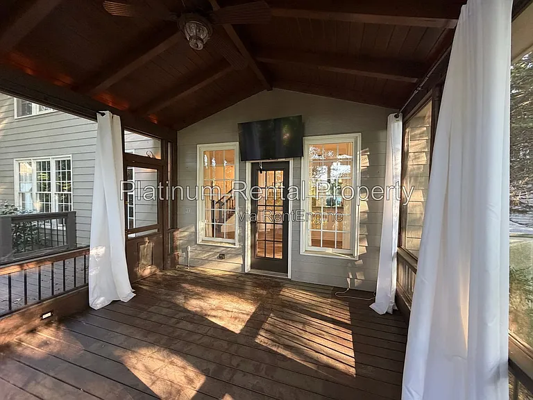 195 Cabots Cove Ct — Photo 34