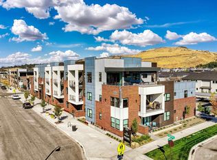 4250 E Haystack St APT 203, Boise, ID 83716