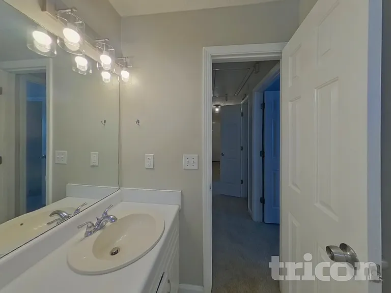 1014 Bay Ridge Dr — Photo 17