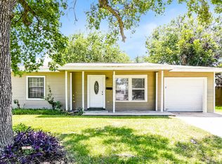 1505 4th Ave N, Texas City, TX 77590