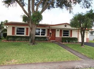 2180 NW 91st Ter, Pembroke Pines, FL 33024