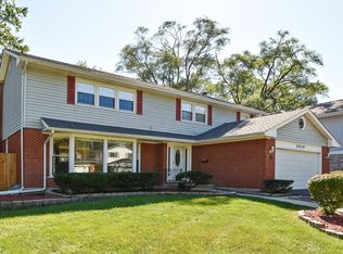 2909 Chayes Park Dr, Homewood, IL