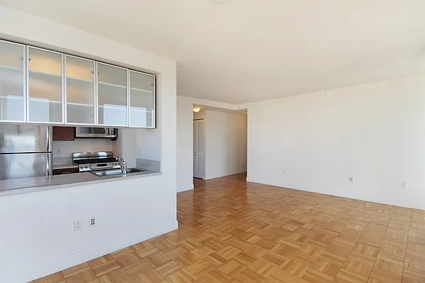 Rented by Corcoran | media 36