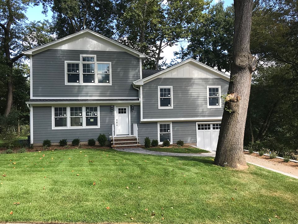 Front Yard, set back from St