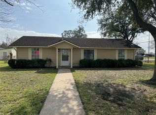 5702 Pine Ave, Pasadena, TX 77503