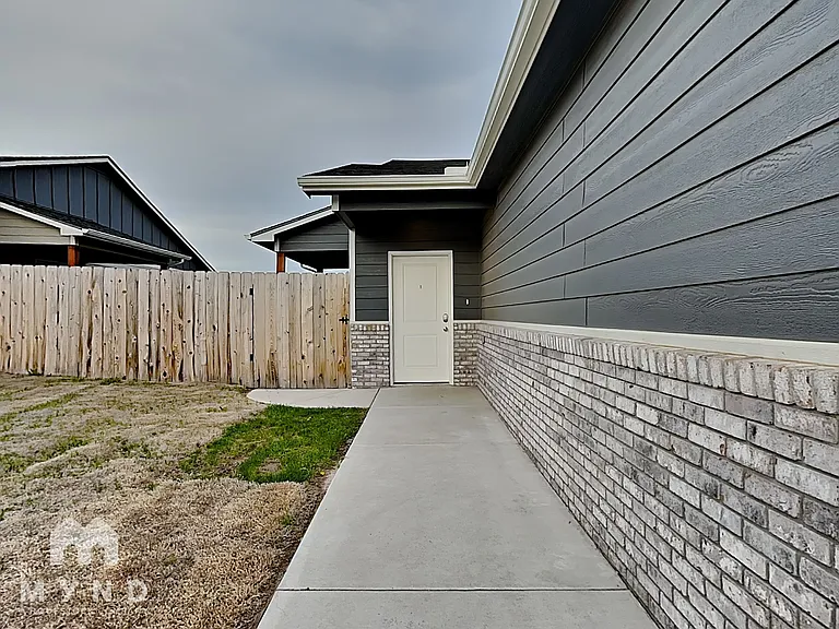 5791 E Bristol St #5791 — Photo 6