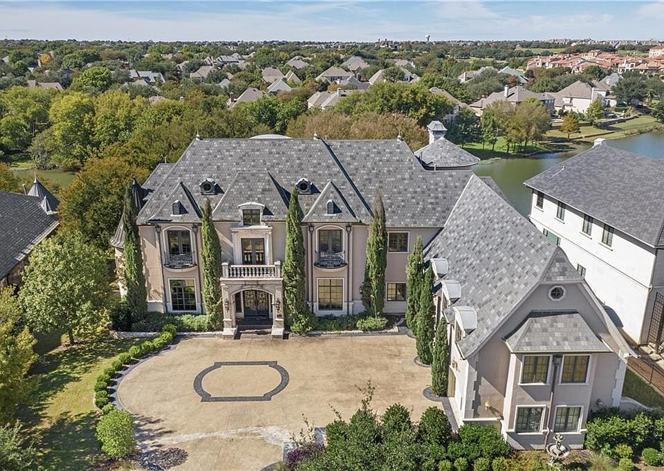 1st image of 404 Kings Lake Dr