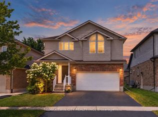 24 Joseph Lichti Ln, Wilmot, ON N3A 4S3