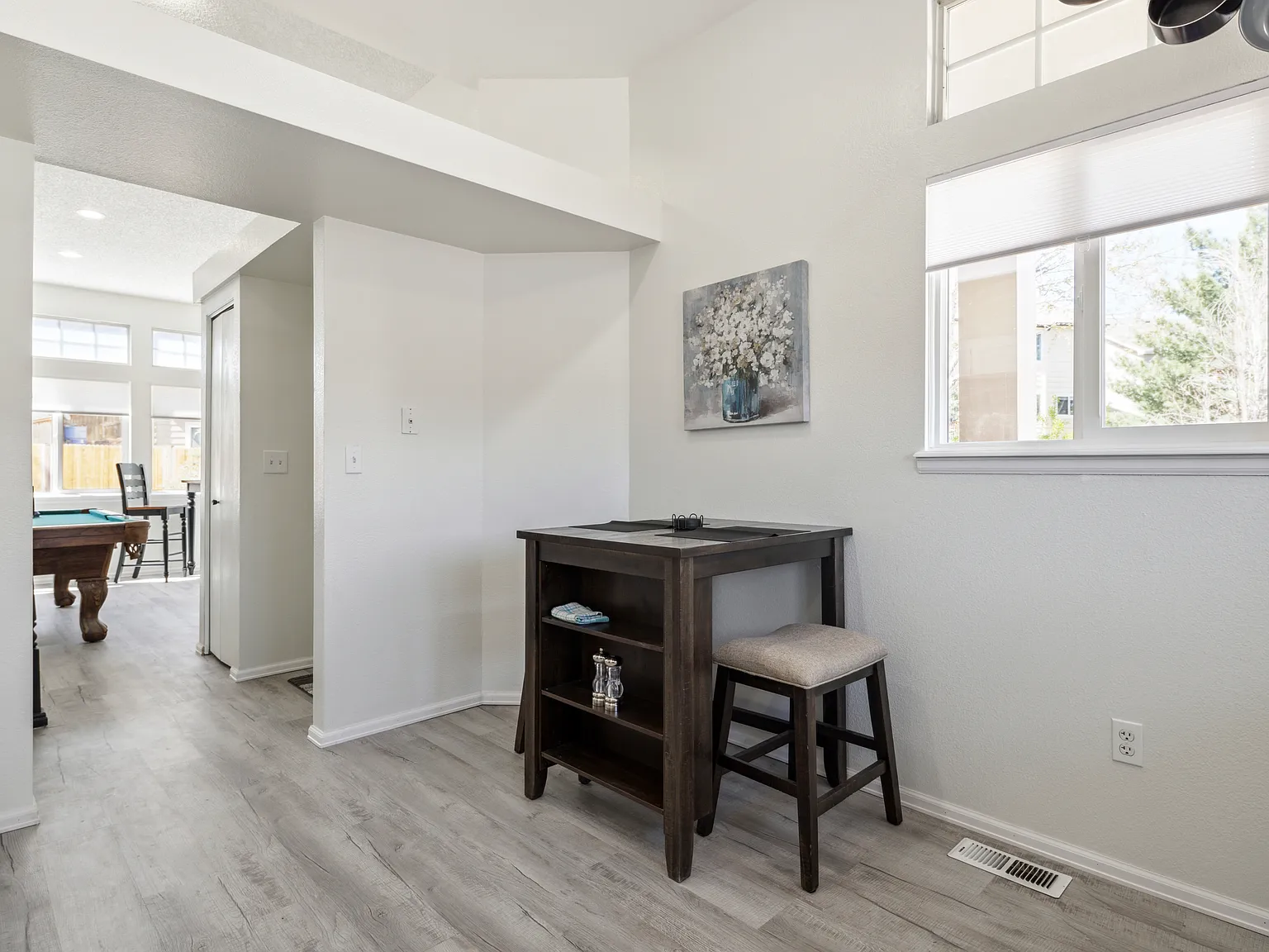 4 bed, 3.5 bath, 1679 sqft, $3,200 — Photo 3