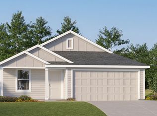 2329 Silvercloud Dr, Lockhart, TX 78644