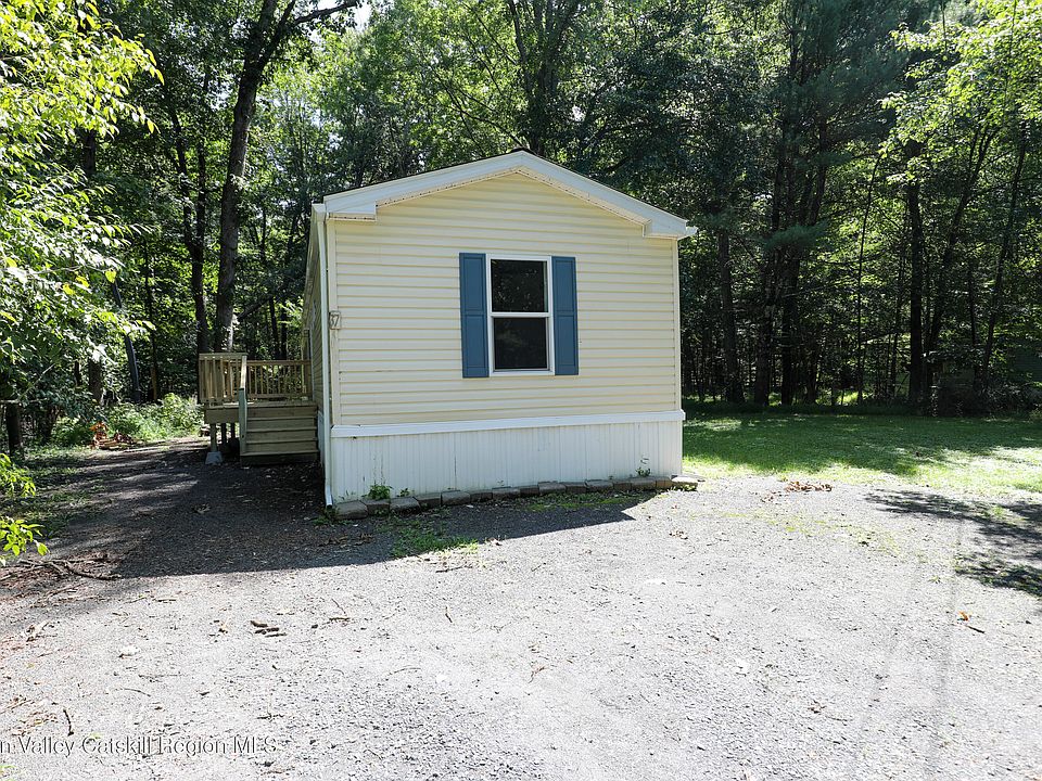 1st image of 130 Timberwall Road #37