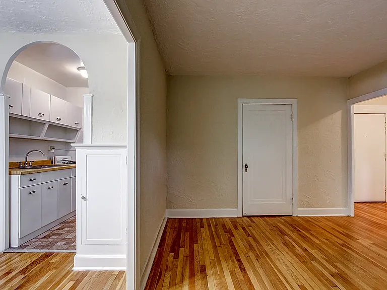 Westcourt 1BR
