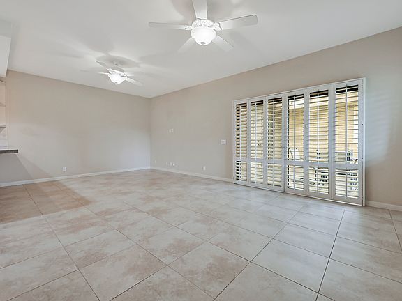 4th image of 73895 Saquaro Ct