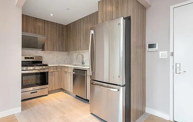 Rented by Polaris Property Group | media 8