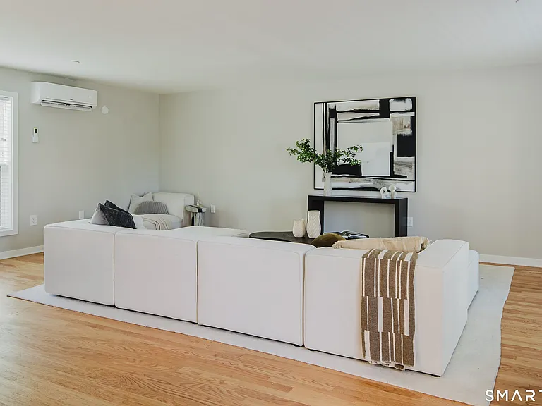 1385 Washington Blvd #5 — Photo 8