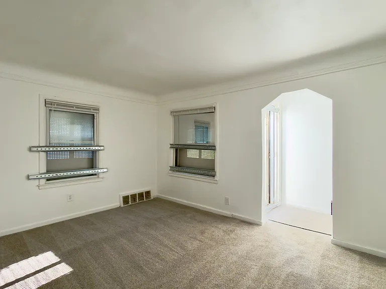 15901 Lahser Rd — Photo 7