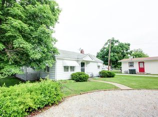 119 E Crestview Dr, Columbia, IL 62236