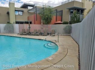 751 E Arenas Rd, Palm Springs, CA 92262