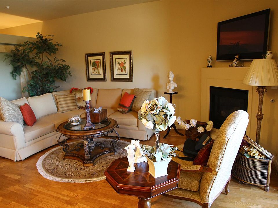 1st image of 1053 Century Dr #203