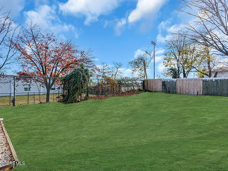 29 Drives James Parker Blvd — Photo 12