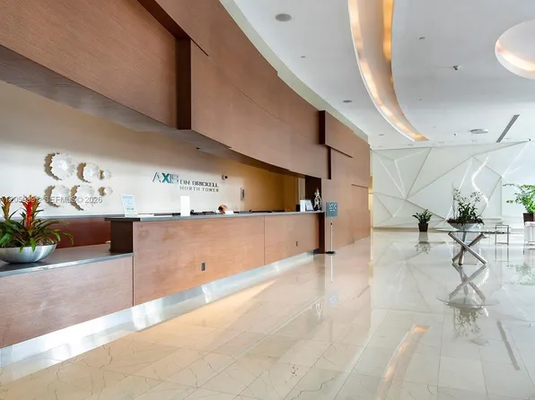 79 SW 12th St, Miami, FL