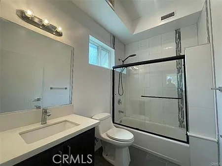 6445 Woodley Ave #101 — Photo 20