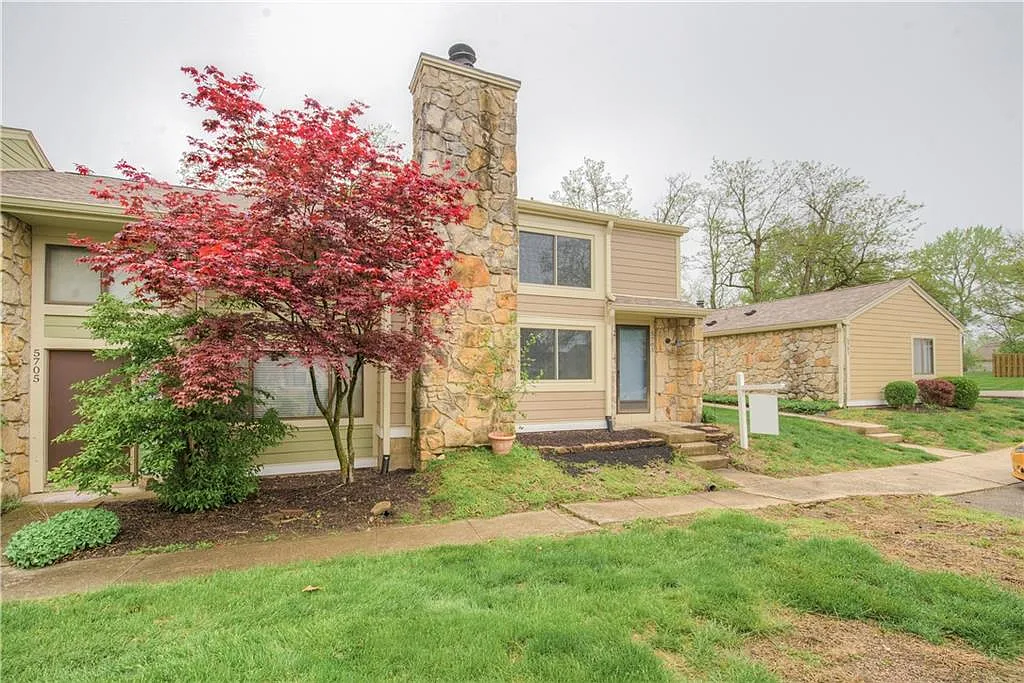 5703 Bluespruce Dr photo 1