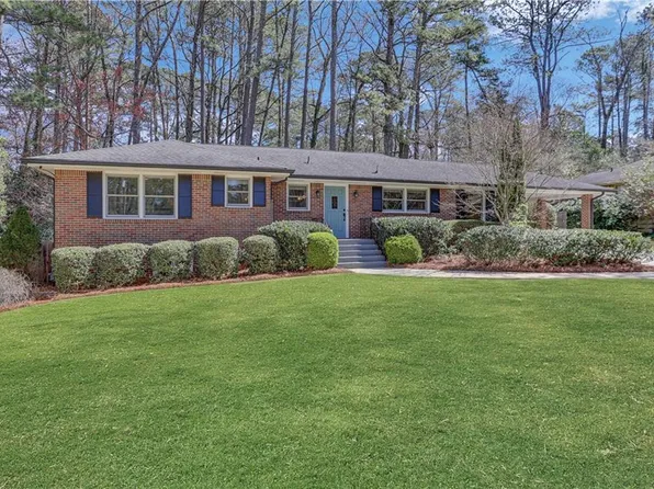 1503 N Amanda Cir NE, Atlanta, GA 30329