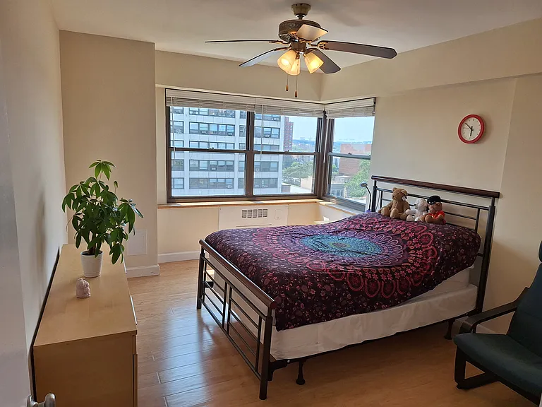 4200 N Marine Dr #901 — Photo 11