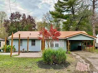 210 Lindsey Ave, Metropolis, IL 62960