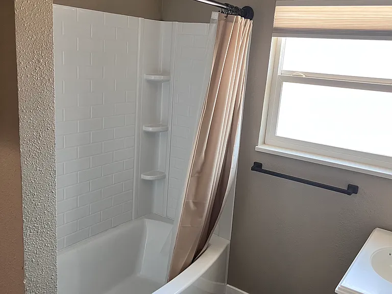 318 De La Vista St — Photo 11