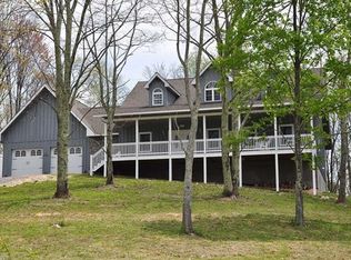 10400 Meadow Fork Rd, Hot Springs, NC 28743