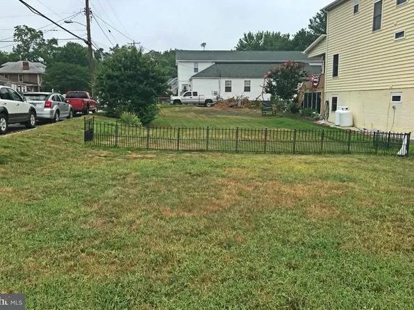 4030 5th St, North Beach, MD 20714
